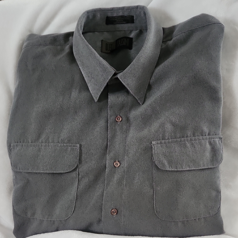 Oleg Cassini Charcoal Button-Up Shirt
